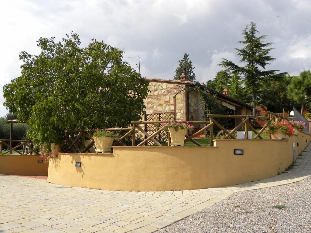 Agriturismo Privato "La Casa Del Sole" Villa Castiglione del Lago Luaran gambar